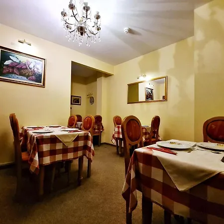 מלון Horoscop 3*