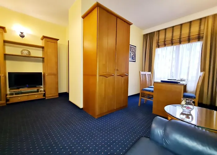 Horoscop Hotel Boekarest