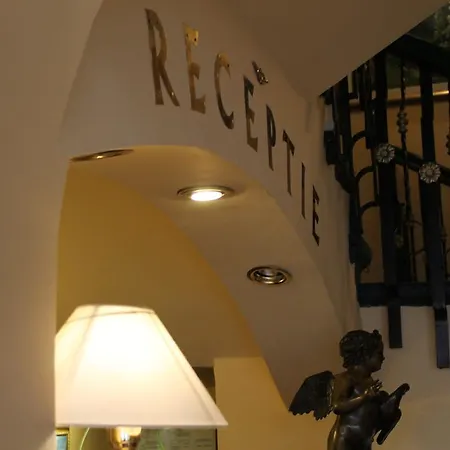 Hotel Horoscop